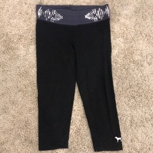 Victoria’s Secret PINK Yoga leggings 3/4 length